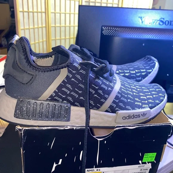 adidas gazelle silver green womens adidas Nmd R1 Nanzuka Star Wars Mens Running Shoes (Black) main image 0
